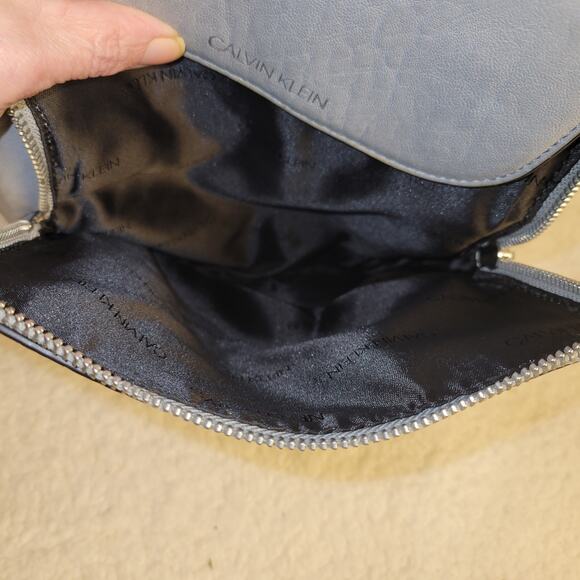 CALVIN KLEIN Blue Gray‎ Triple Compartment Leather Backpack - Picture 8 of 12